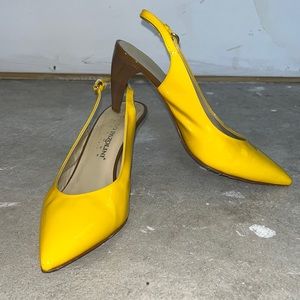 Carlo Pazolini Couture Yellow Patent Slingback Pumps, size 36 1/2